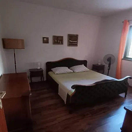 Сasa de vacaciones Seaside House Jezera, Murter - 23324 Jezera